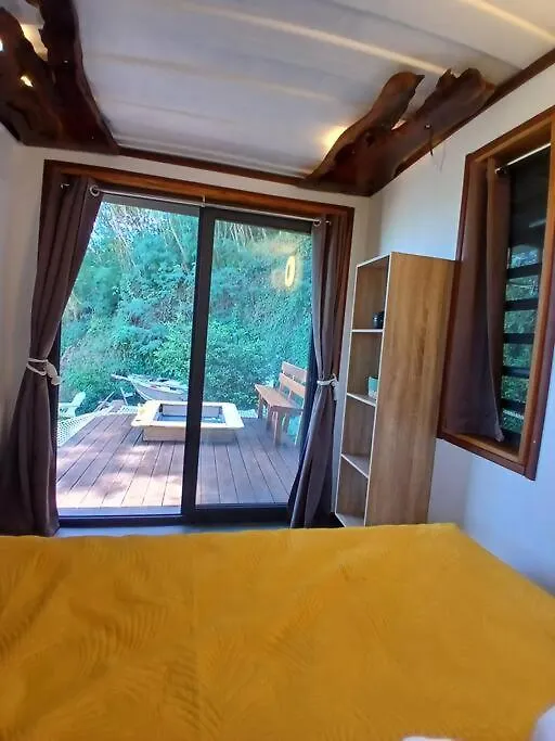 Hébergement de vacances Villa Fare Ohiti, Face Au Spot De Surf De Haapiti